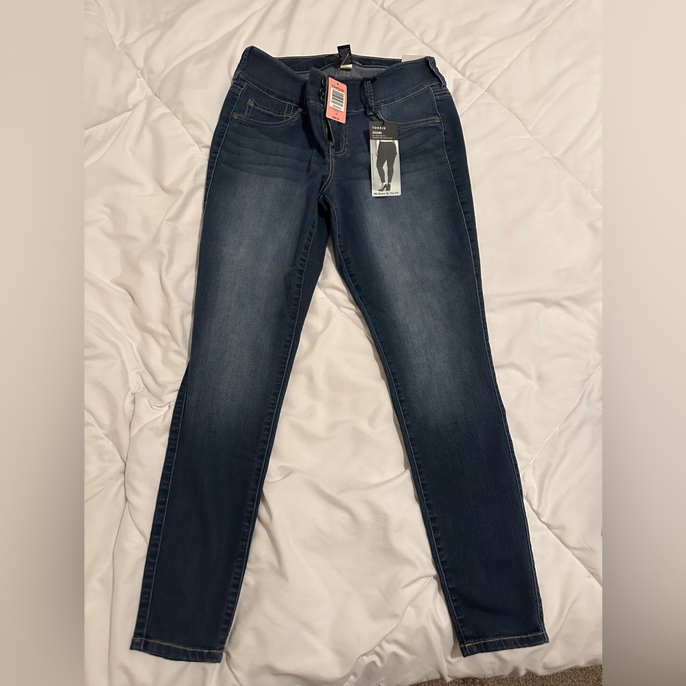Torrid jeggings size 10R NWT